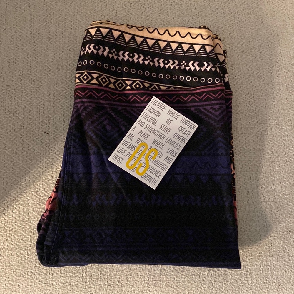 LuLaRoe OS leggings